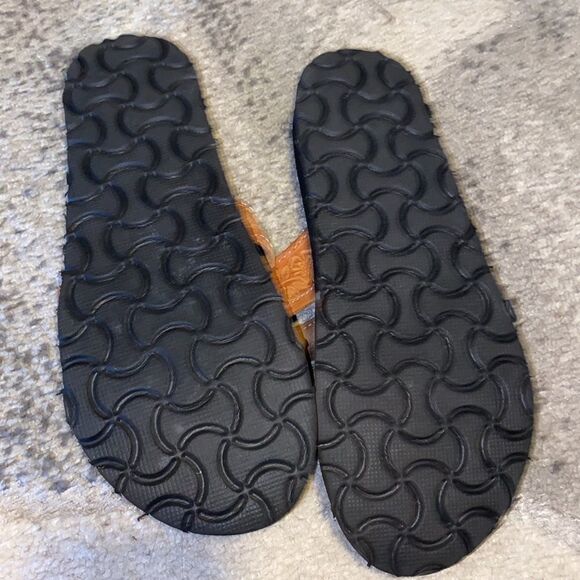 Handmade Sandals From Mexico - Picture 3 of 6